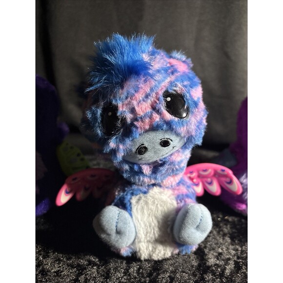 Lot of three Hatchimals Fun Toys Sparkle Bird Wings Furry - Picture 3 of 5